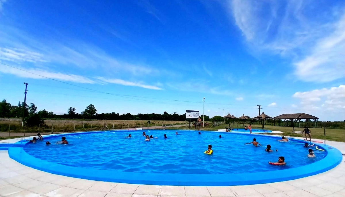 Roque Pérez: el programa Escuelas Abiertas en Verano dio inicio en Carlos Beguerie