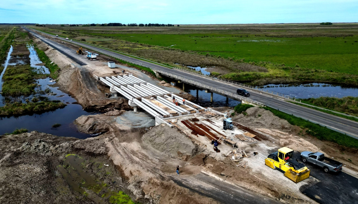 El Gobierno bonaerense avanza con obras y proyectos en 672,2 km de rutas provinciales hacia la Costa Atlántica