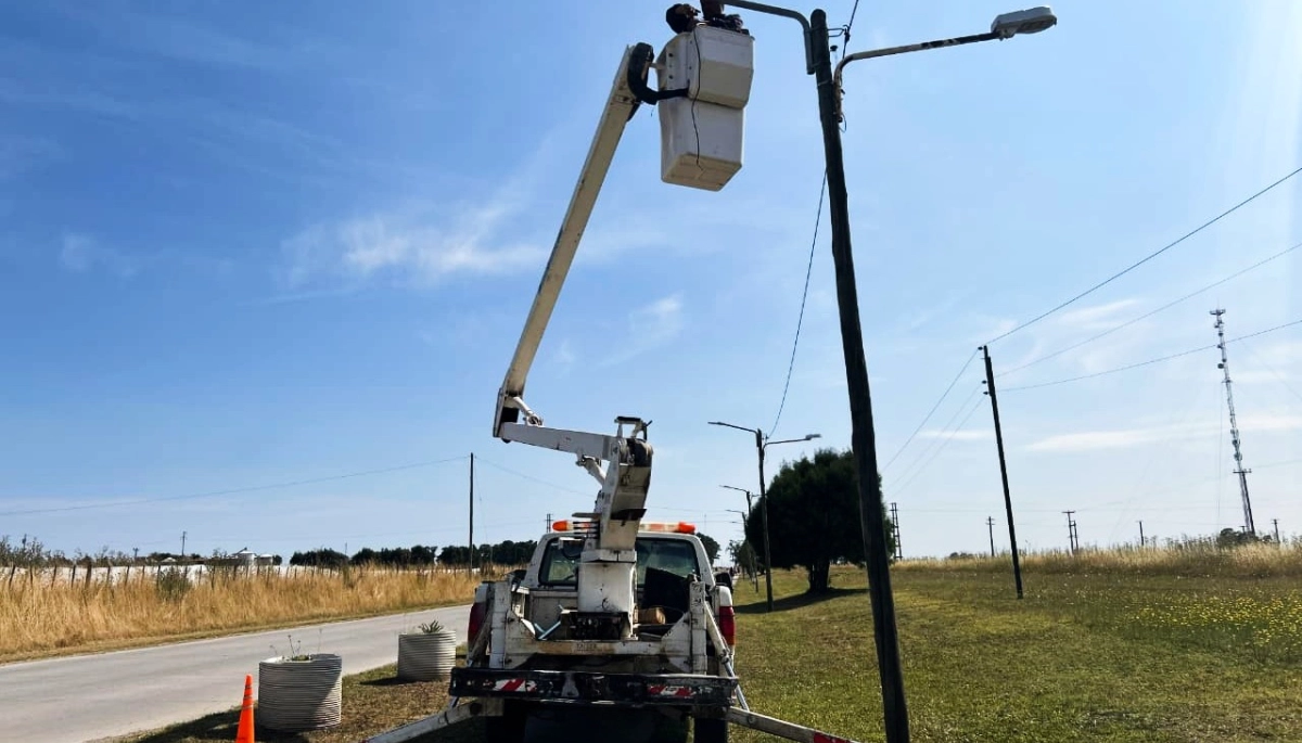 Chaves Municipio realiza mejoras en alumbrado público y eficiencia energética en distintos sectores