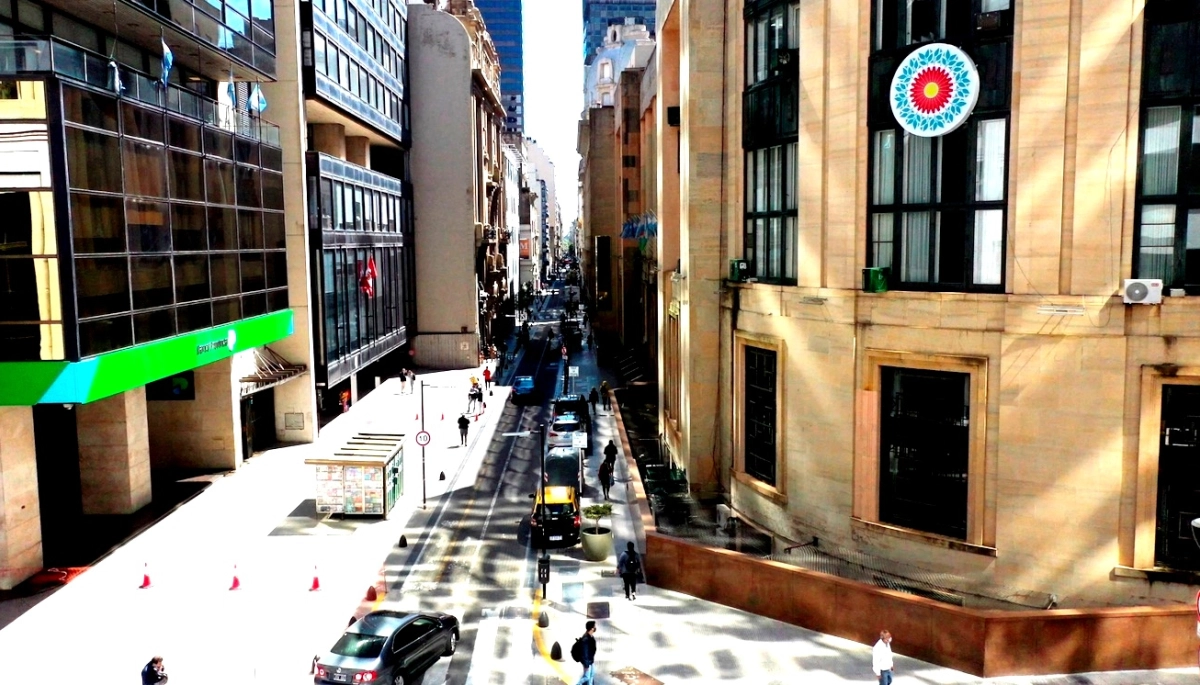 El gobierno de Kicillof oficializó el nuevo directorio ampliado del Banco Provincia