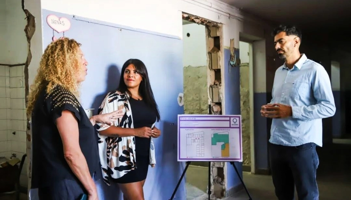 Quilmes continúa las obras en las escuelas durante las vacaciones en Bernal Oeste