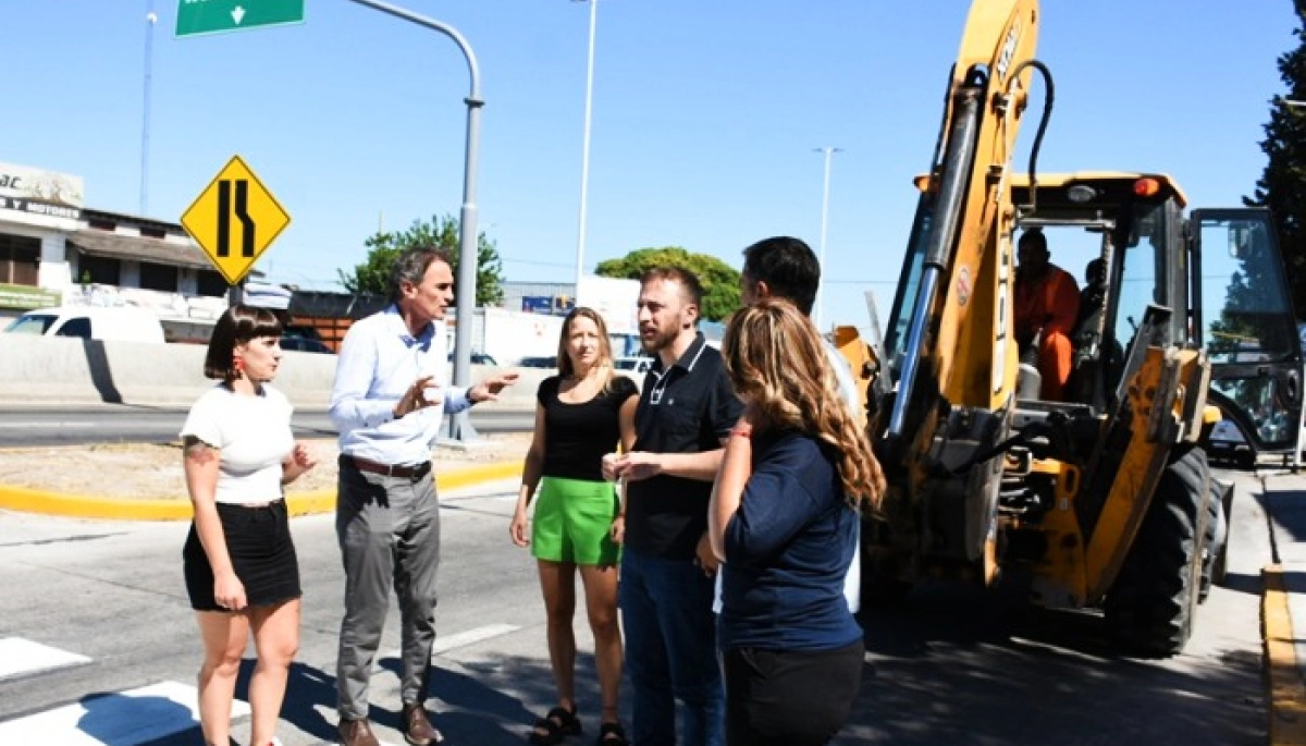Katopodis recorrió el avance de obra en la Ruta Provincial N4 en Lomas de Zamora