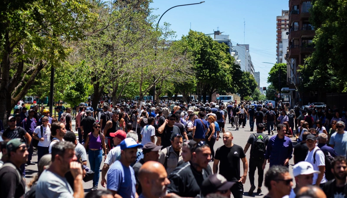 ATE Ensenada presiona: rechazan el aumento del 4,5% y preparan una nueva movilización