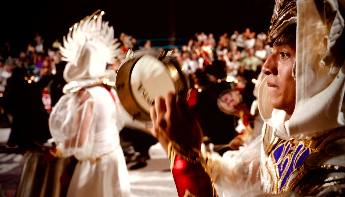 Egüen dijo presente en la tercera noche del Carnaval de 25 de Mayo