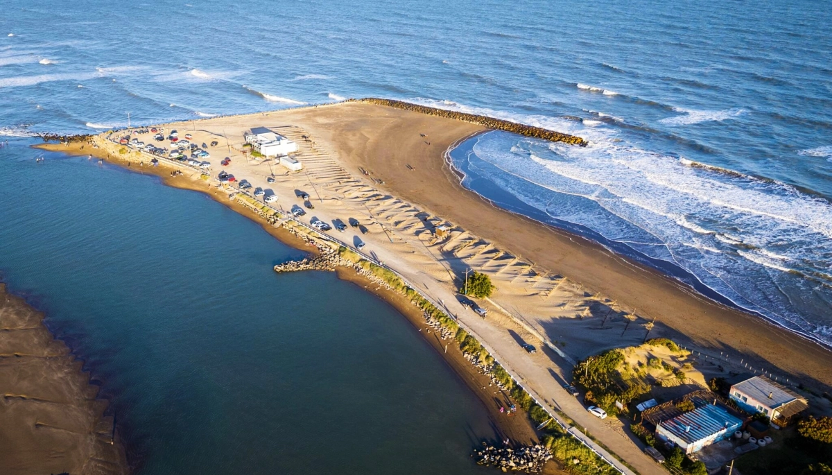 Temporada 2026 en Mar Chiquita: el turismo crece los fines de semana, pero sufre la crisis económica