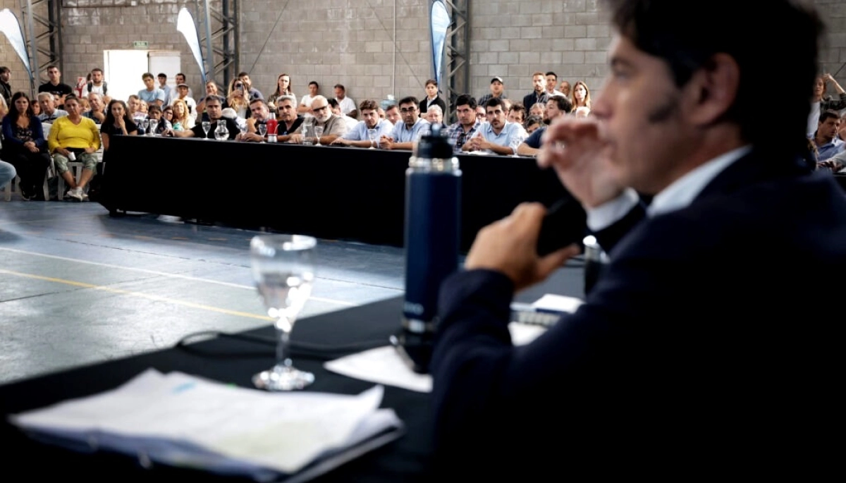 Agenda bonaerense: Kicillof recorrió un municipio del sur y participó en diversas actividades