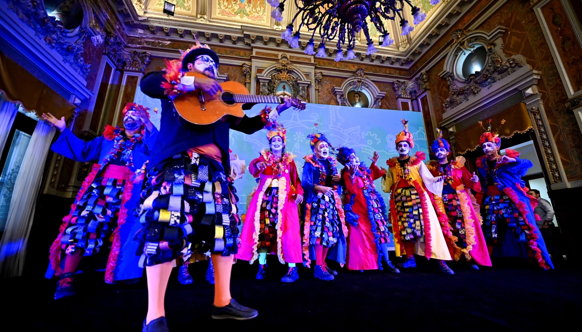 El gobierno bonaerense premió a 122 murgas y comparsas en la previa de los feriados por Carnaval