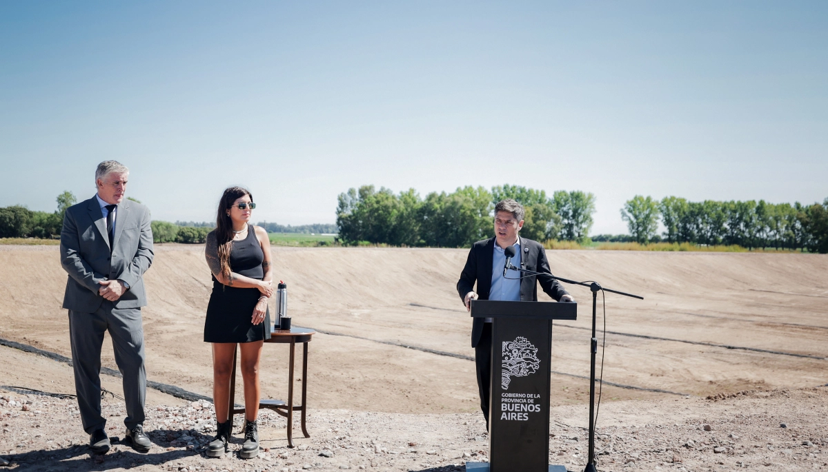 Desde Navarro, Kicillof habló del cierre de FATE: “Resistió momentos difíciles, menos a la gestión de Milei”