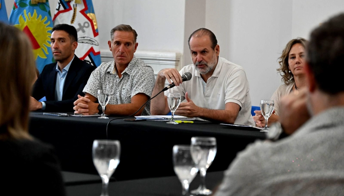 Susbielles garantizó fondos para escuelas técnicas en Bahía Blanca