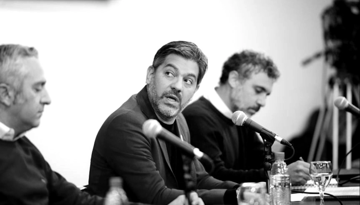 Arde la interna en el gabinete de Kicillof: dos ministros bonaerenses se sacaron chispas por funcionarios y cargos