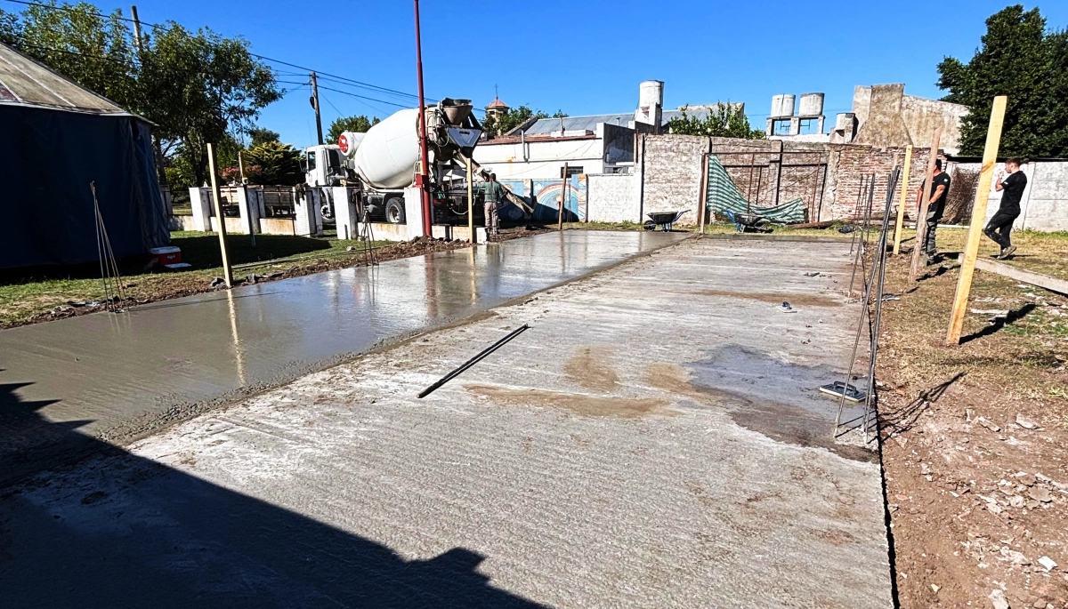 Chaves: Lucía Gómez anunció avances en la obra del SUM del Jardín Nº902 de De La Garma