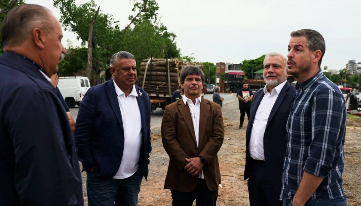 Tapia se reunió con autoridades bonaerenses y participó del operativo contra el Picudo Rojo