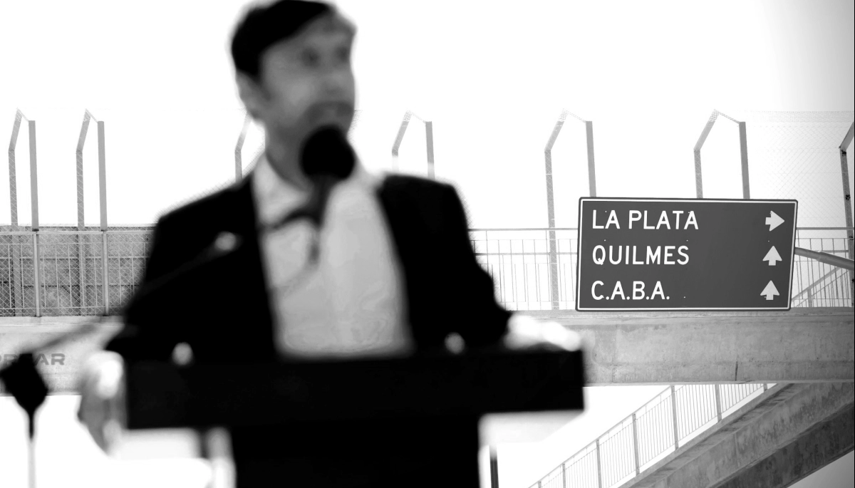 Con un análisis exhaustivo, Kicillof evalúa adelantar la elección bonaerense del 2027