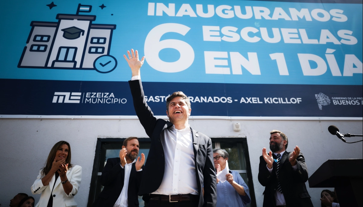 Jornada récord: En Ezeiza, Kicillof inauguró seis edificios educativos en un mismo día
