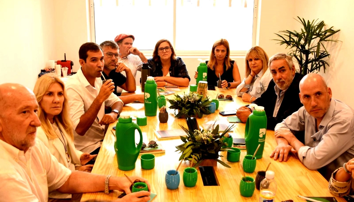 Dirigentes de la UCR bonaerense visitaron la ExpoAgro 2026