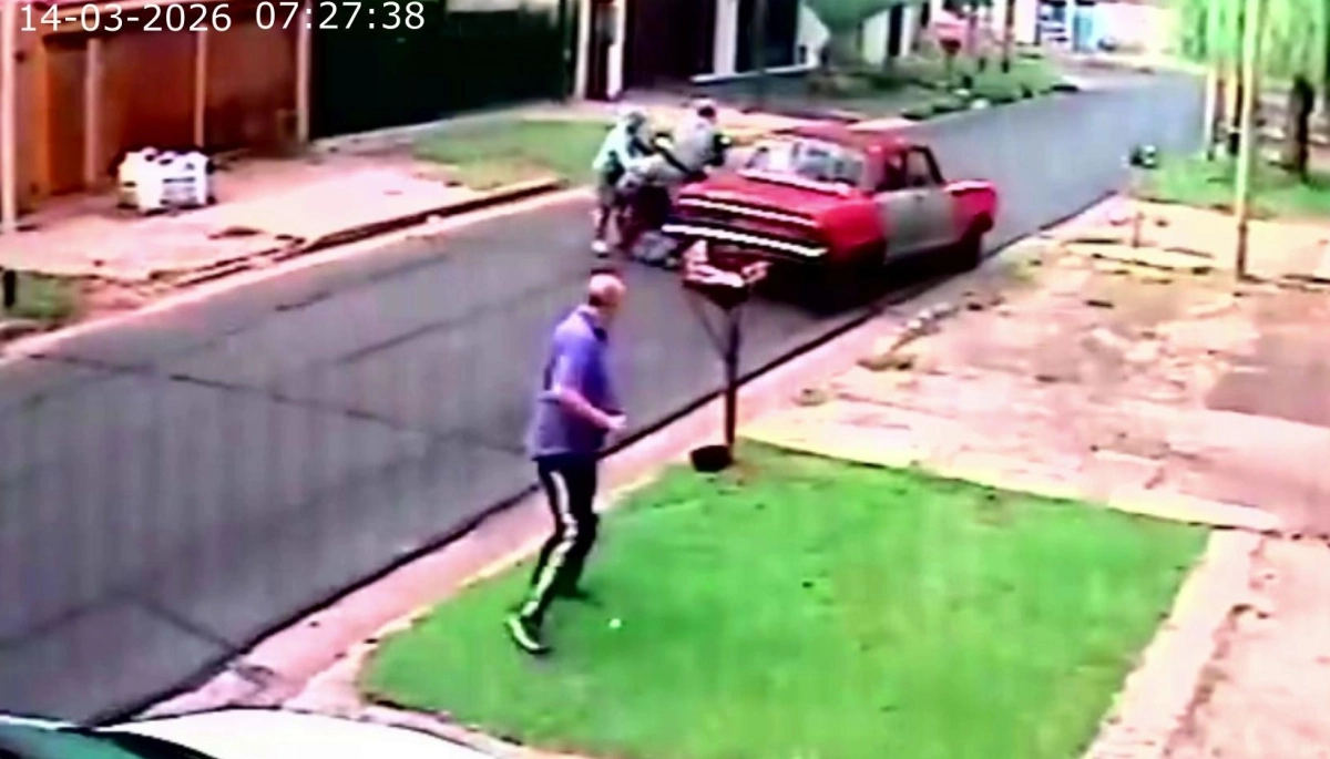 Un clásico de Avellaneda: motochorros sorprendieron a un vecino y le robaron el Chevrolet 400