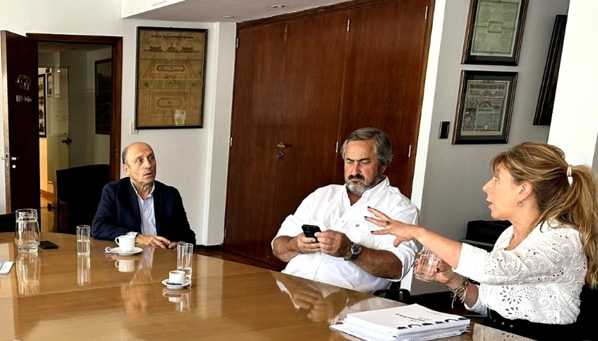 Polémica por la vacuna aftosa: diputada bonaerense fulminó la decisión del Gobierno de Milei