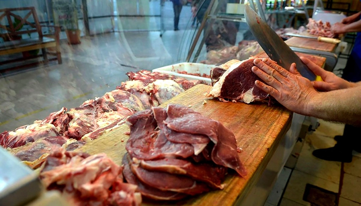 Consumo en caída: los números de la crisis repercute en el consumo de carne