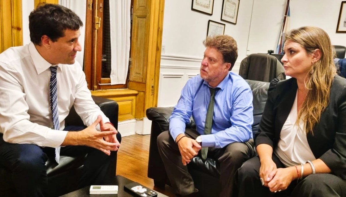 Neumann se reunió con Abad y Garciarena para buscar la Boleta Única de Papel en las elecciones bonaerenses