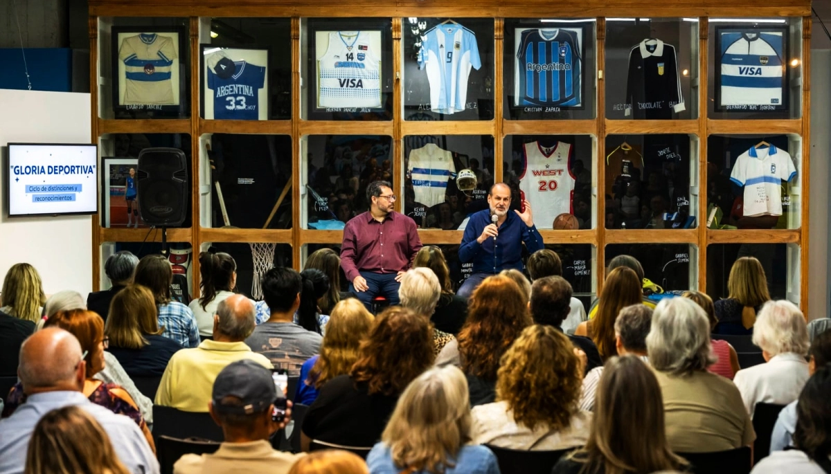 Reconocimientos del ciclo “Gloria Deportiva” a destacadas deportistas mujeres de Bahía Blanca