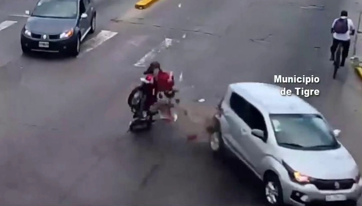 Todo mal en Benavidez: motociclista circulaba a velocidad indebida y chocó con un automovilista borracho