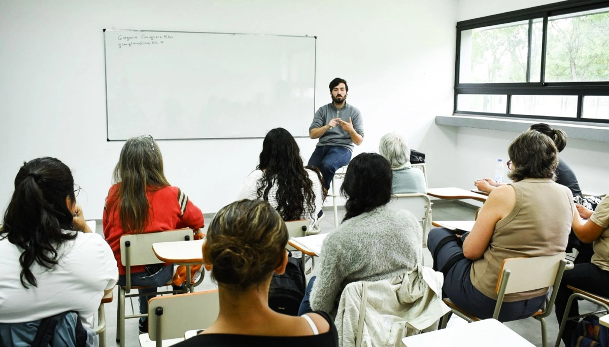Oferta educativa en idiomas: comenzaron las cursadas del Laboratorio de Idiomas de San Vicente