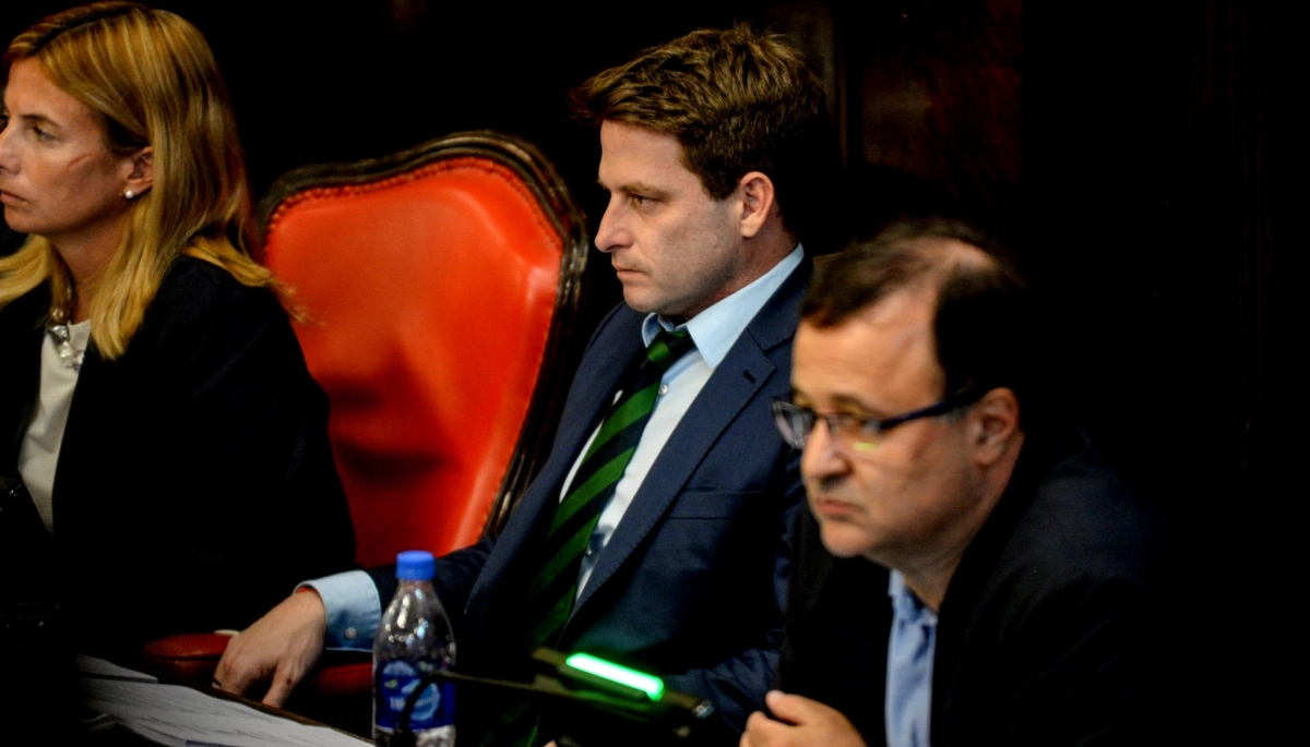 Inaudito: en medio de la disputa entre Kicillof y Jorge Macri, un senador bonaerense salió en defensa de CABA