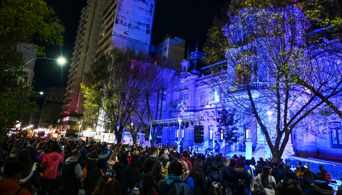 “Plaza Viva” y "La Noche del Centro": Bahía se prepara para festejar el 198° aniversario de la ciudad