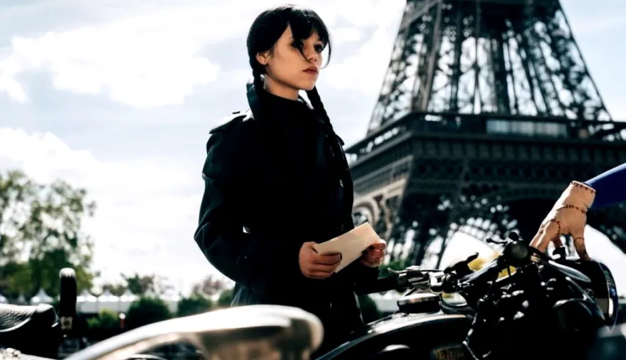 Netflix sorprendió a los fanáticos de “Merlina” con el primer adelanto de la tercera temporada