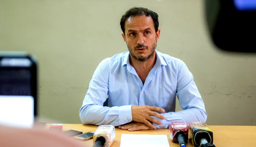 El intendente de Campana, un dato de su gestión que asusta y la catarata de críticas que aumenta