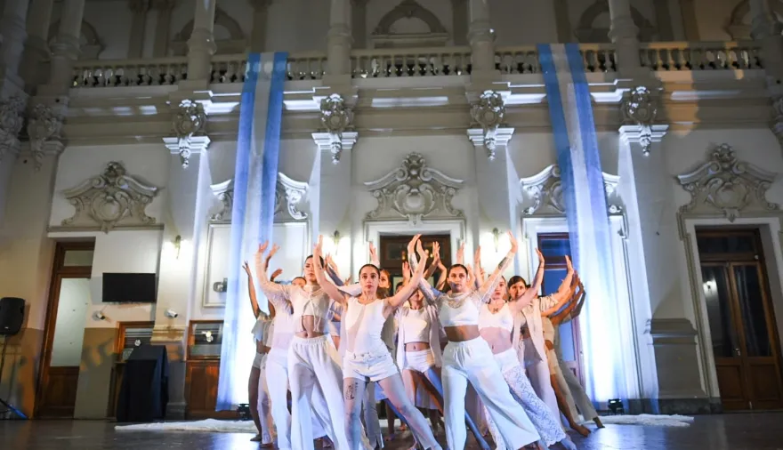 “Pasos Compartidos”: Bahía Blanca festejó el Día Internacional de la Danza