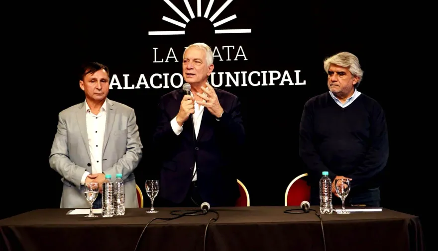 Alak y su plan para incentivar el empleo en La Plata y la producción local
