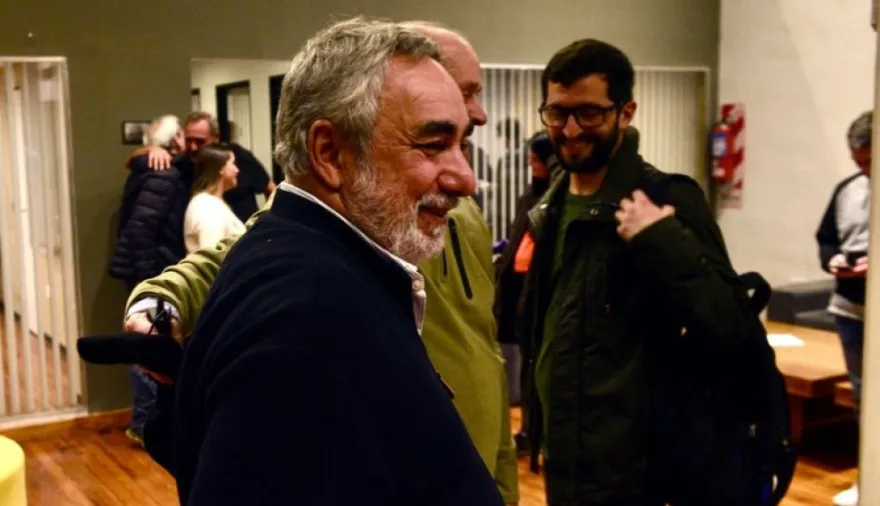 Al igual que los otros partidos, la UCR dirime entre alianzas inesperadas y tensión por la elección clave