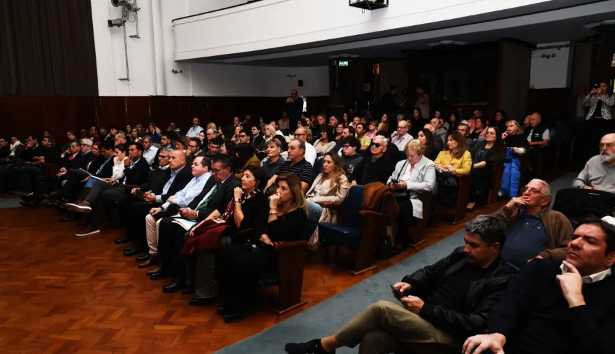 Legisladores e intendentes radicales se reunieron en Bahía Blanca para debatir la Reforma Electoral