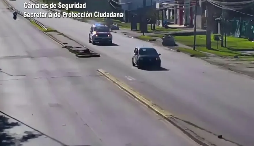 Asaltaron a una chofer de aplicación, chocaron y los detuvieron en Pacheco