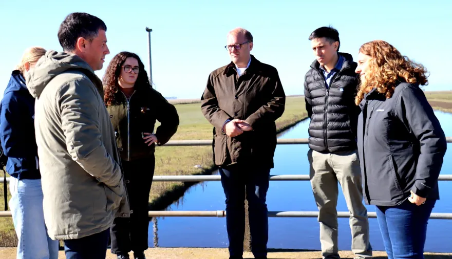 Pila: Walker encabezó una reunión junto a representantes de la Autoridad del Agua y Países Bajos