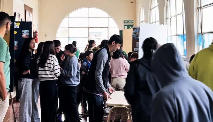 Chaves presentó la Asamblea Local del programa “Decisión Niñez 2026”
