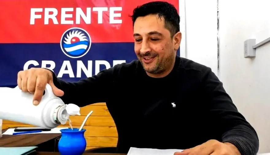 Escándalo en Brandsen: como en el Lejano Oeste, un concejal desafió a otro a duelo