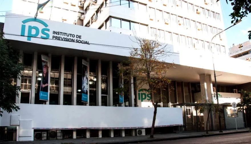 Inquietud de los colegios privados por el pase de trabajadores al IPS en la provincia