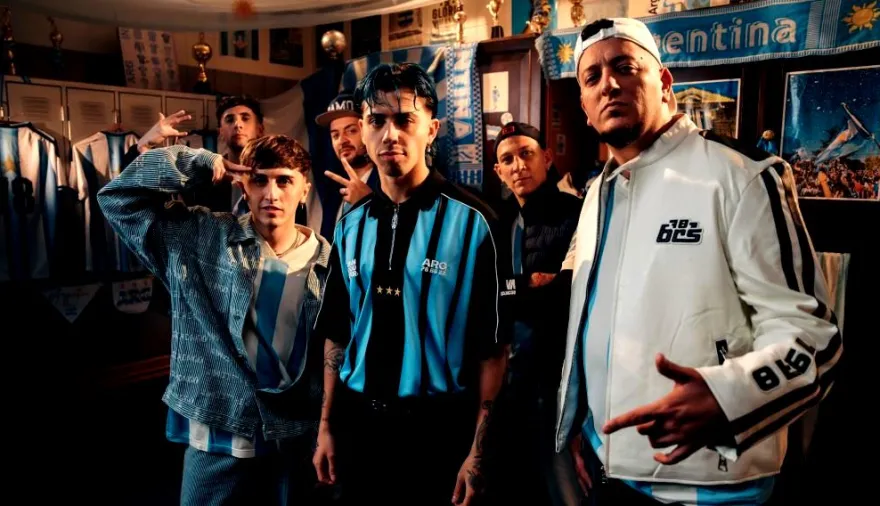 Luck Ra mezcla el cuarteto y el futbol en “El último baile”, con una dedicatoria a Messi
