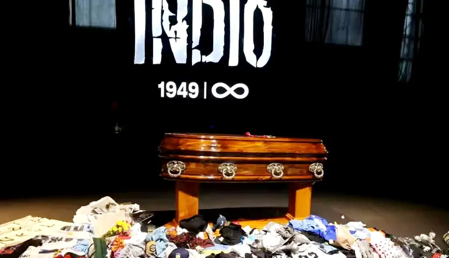 Histórico: el pueblo argentino se movilizó para despedir al Indio Solari
