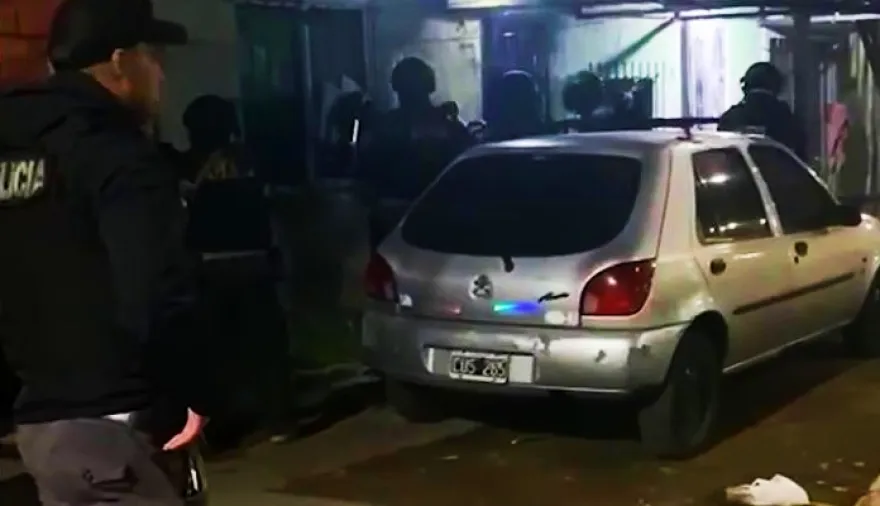 Allanamientos simultáneos para desbaratar bunkers donde vendían drogas en Rincón de Milberg