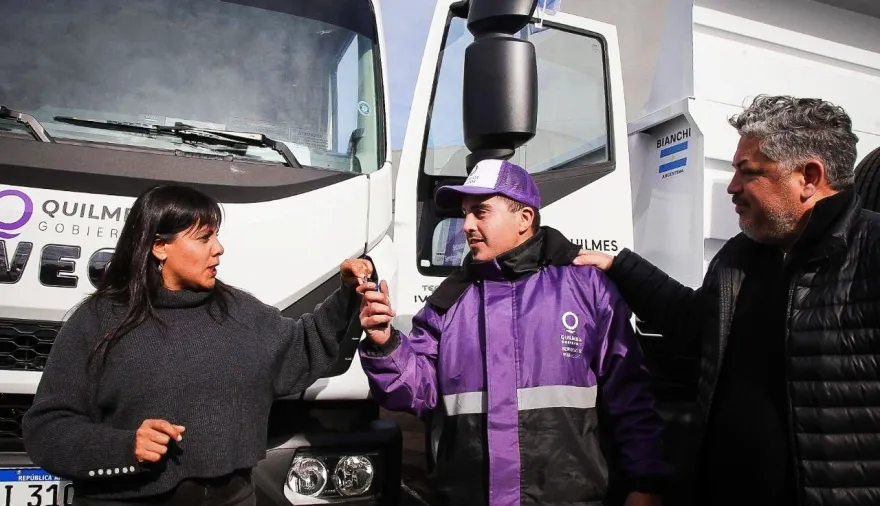Tareas de limpieza: Quilmes incorporó cinco nuevos camiones volcadores a su flota municipal