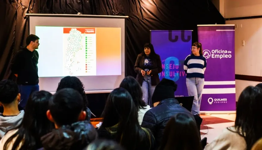 Quilmes presentó el taller “Juventudes y Empleabilidad” en el Centro de Empleados de Comercio