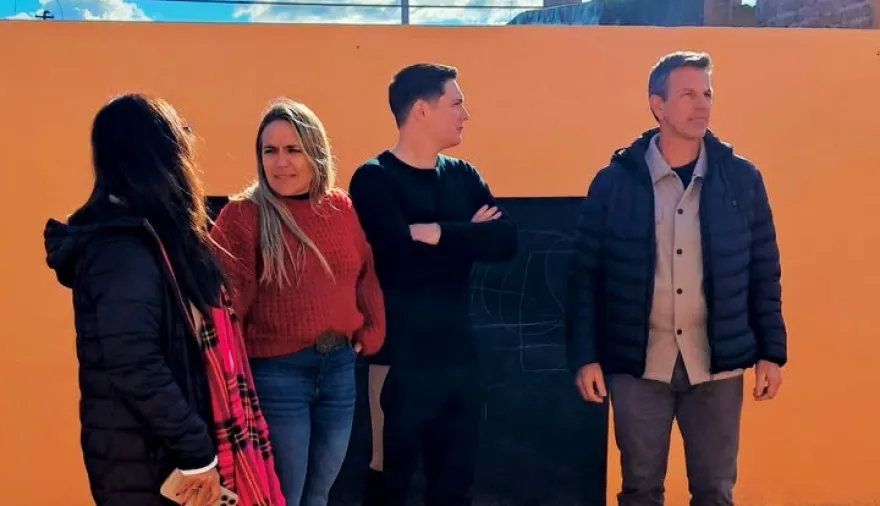 Sciaini anunció mejoras en los establecimientos educativos urbanos de Roque Pérez