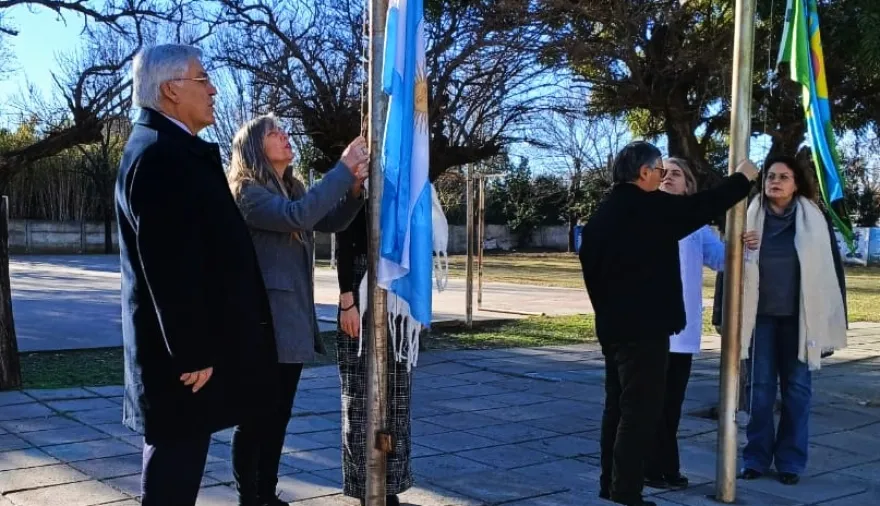 Alegre encabezó el 118º aniversario de Coronel Charlone con un llamado al trabajo colectivo