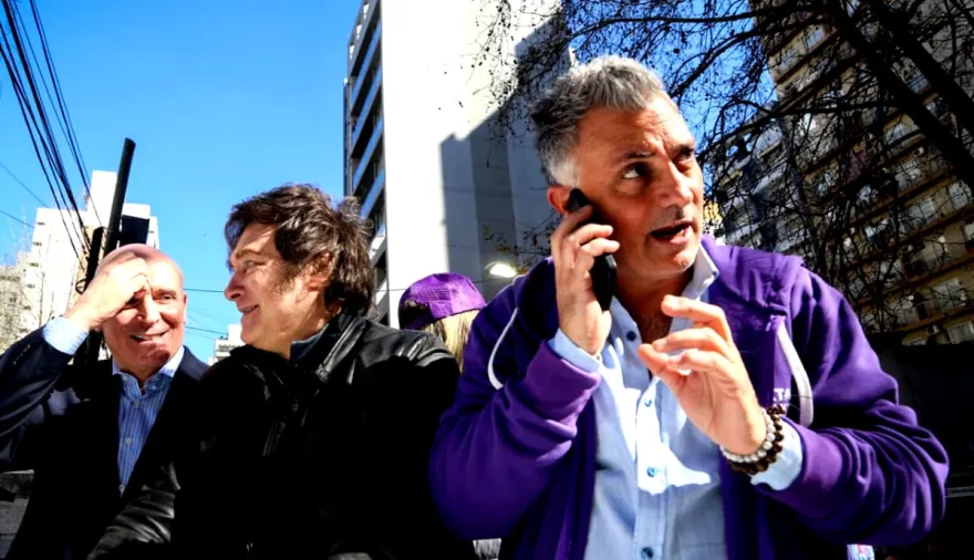 Santilli avanza, Pareja retrocede: un asado, una jugada política y otra pulseada por el poder bonaerense