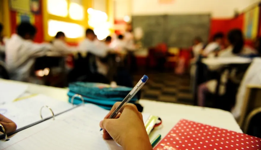 El gobierno bonaerense cruzó a Nación por atribuirse las mejoras en los resultados de Aprender 2025