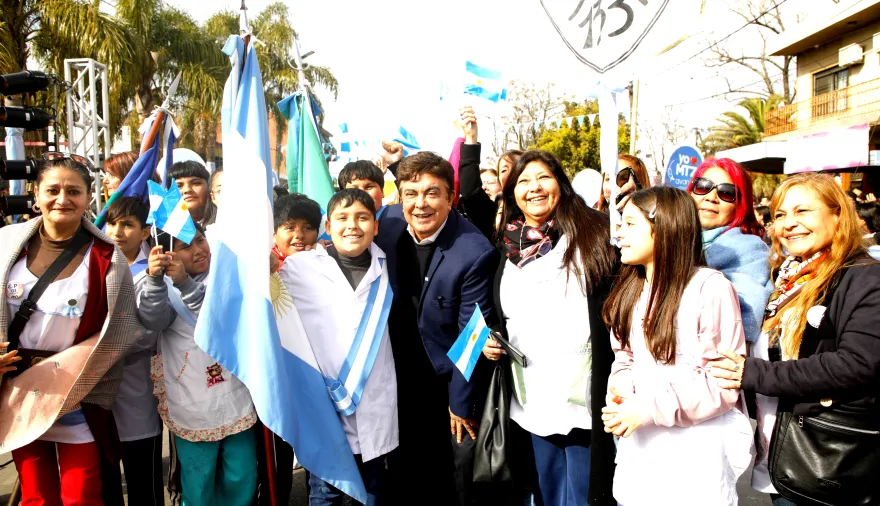 Espinoza celebró el Día de la Independencia en La Matanza: “No hay libertad ni mientras haya jubilados que pasan hambre”