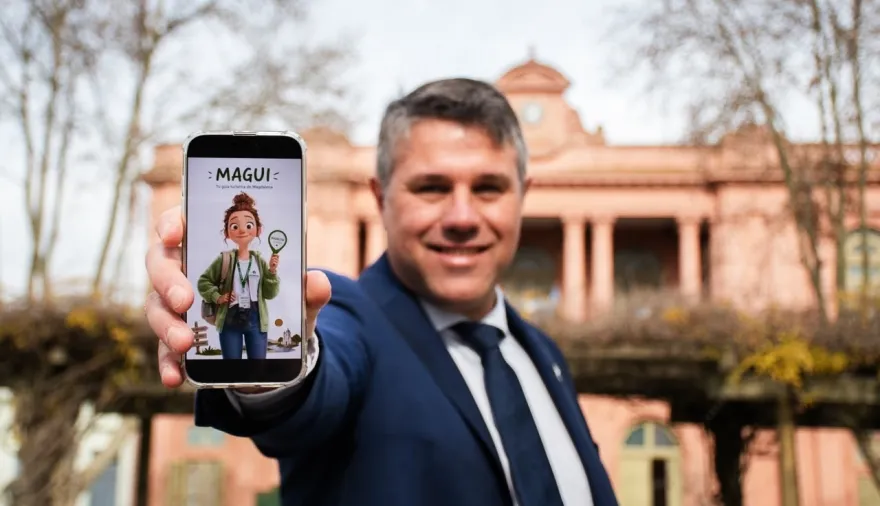 Hourcade presentó Magui, la nueva guía turística virtual del Municipio de Magdalena